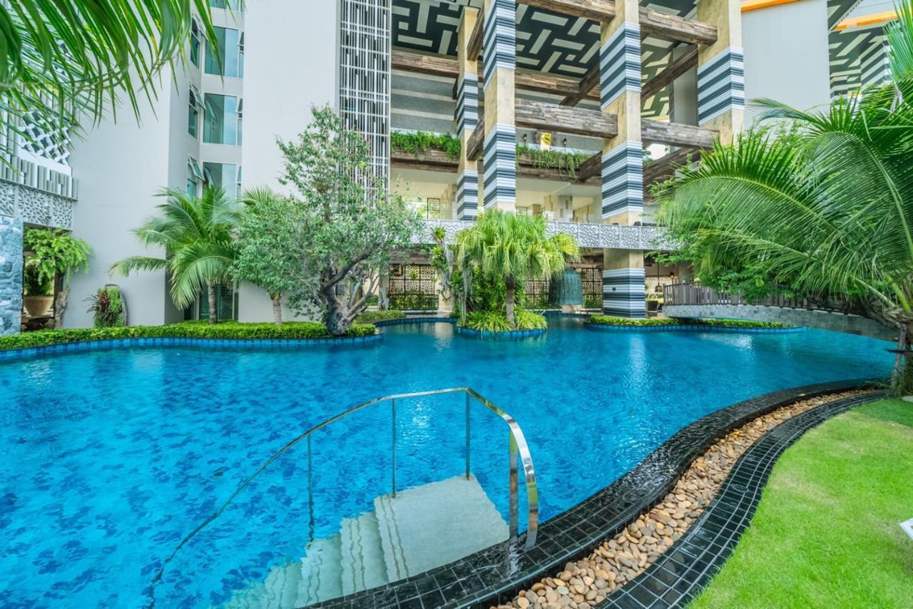 Apartamento Riviera Jomtien By Daisy Pattaya 2 Exterior foto