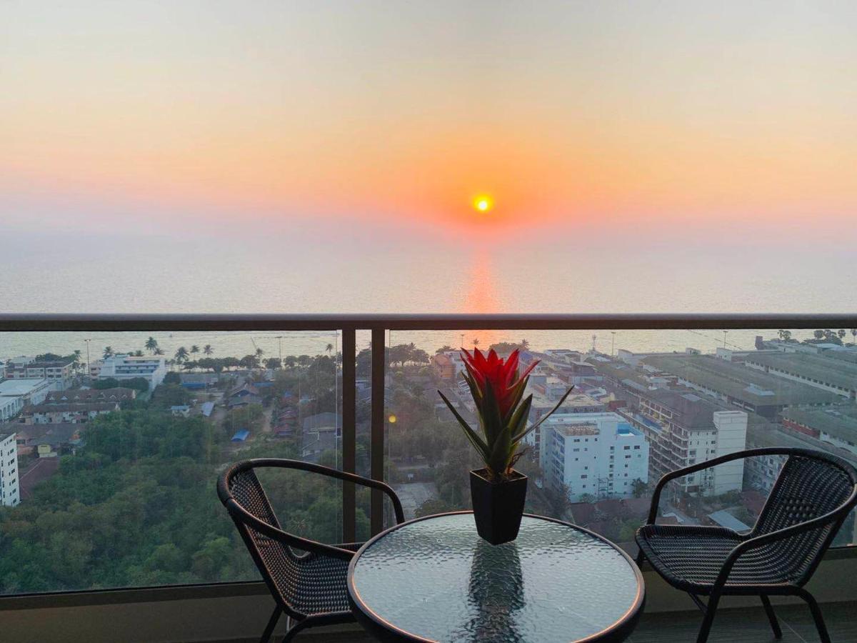 Apartamento Riviera Jomtien By Daisy Pattaya 2 Exterior foto