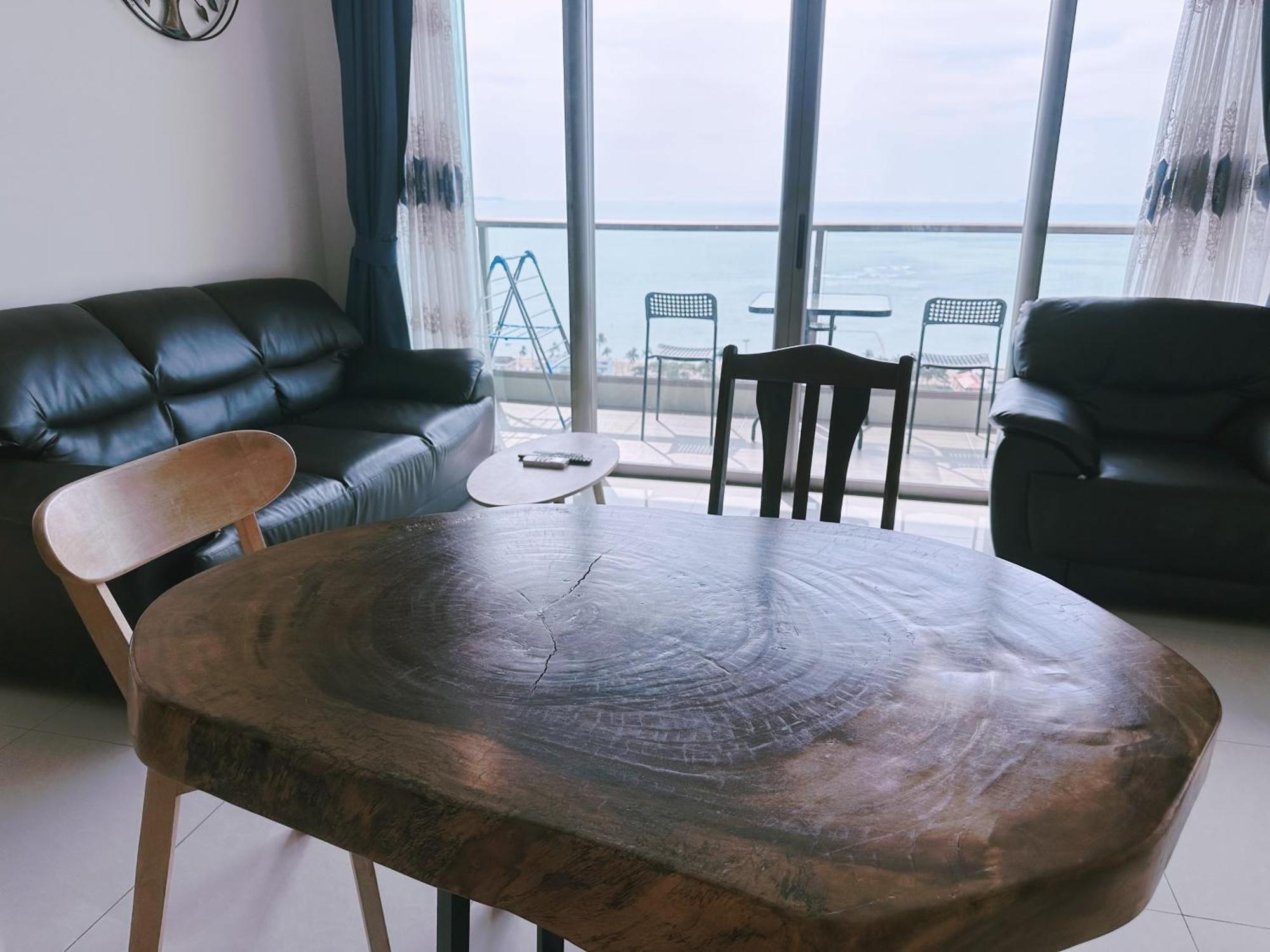 Apartamento Riviera Jomtien By Daisy Pattaya 2 Exterior foto