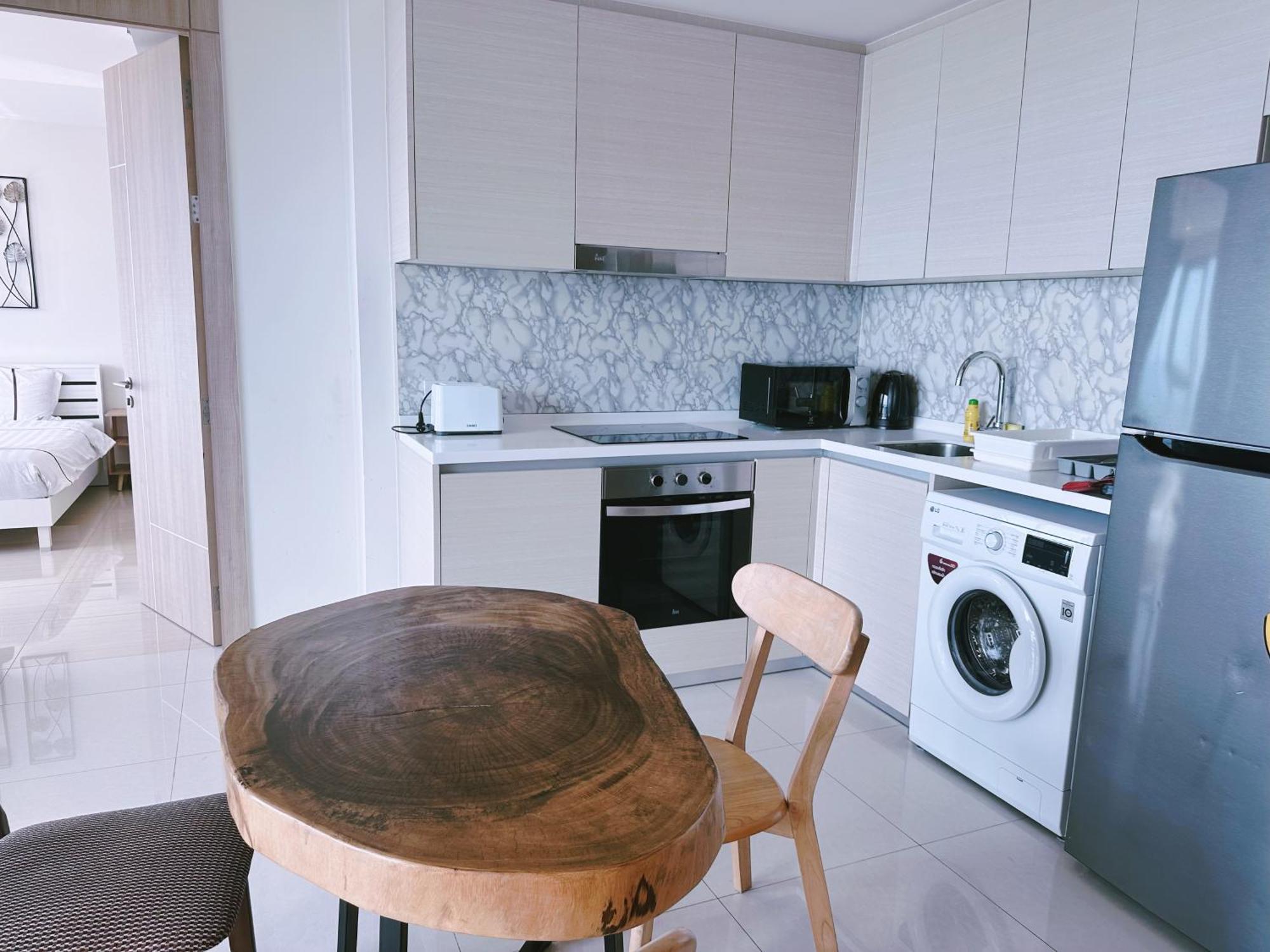 Apartamento Riviera Jomtien By Daisy Pattaya 2 Exterior foto